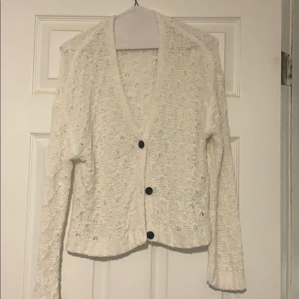 American Eagle crotchet cardigan